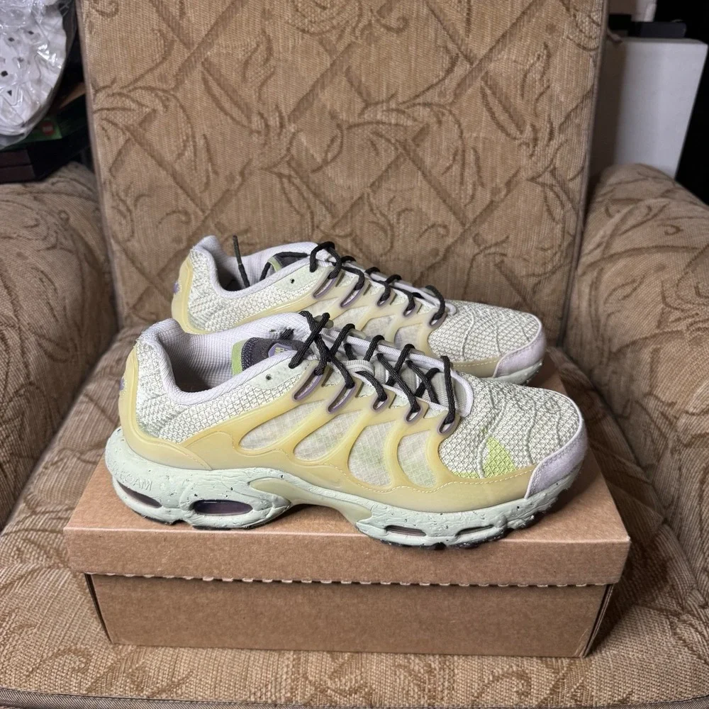Nike Air Max Terrascape‎ Plus Mens Size 10.5 Green Athletic Shoes Sneakers